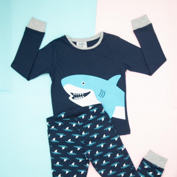 Pijama 2 piezas 100% algodón hipoalergénico Modelo Shark